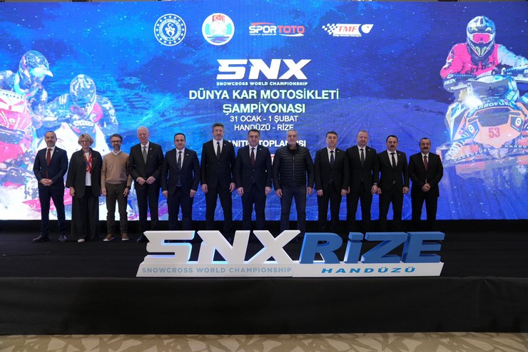 snx-turkiye-dunya-kar-motosikleti-sampiyonasi-rizede-1.jpg