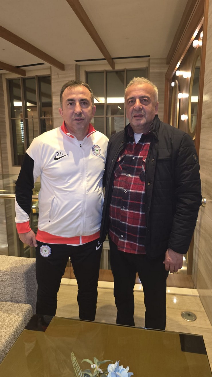 caykur-rizespor-teknik-direktoru-recep-ucar-selim-serdar-denizalp.jpg