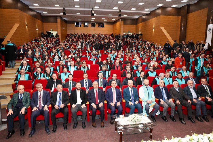 recep-tayyip-erdogan-universitesinin-20-kurulus-yil-donumu-etkinlikleri-4.jpg