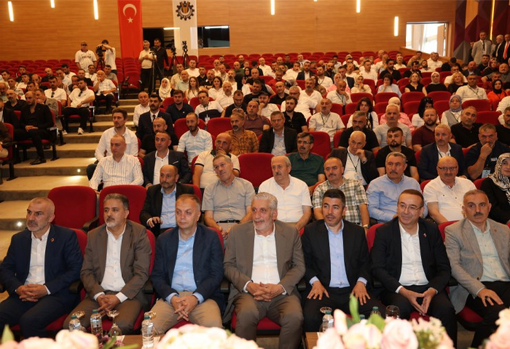 oz-gida-is-sendikasi-dogu-karadeniz-rize-subesinin-4-olagan-genel-kurulu-ramada-otelde-gerceklestirilen-yogun-bir-katilimla-tamamlandi-11.jpg