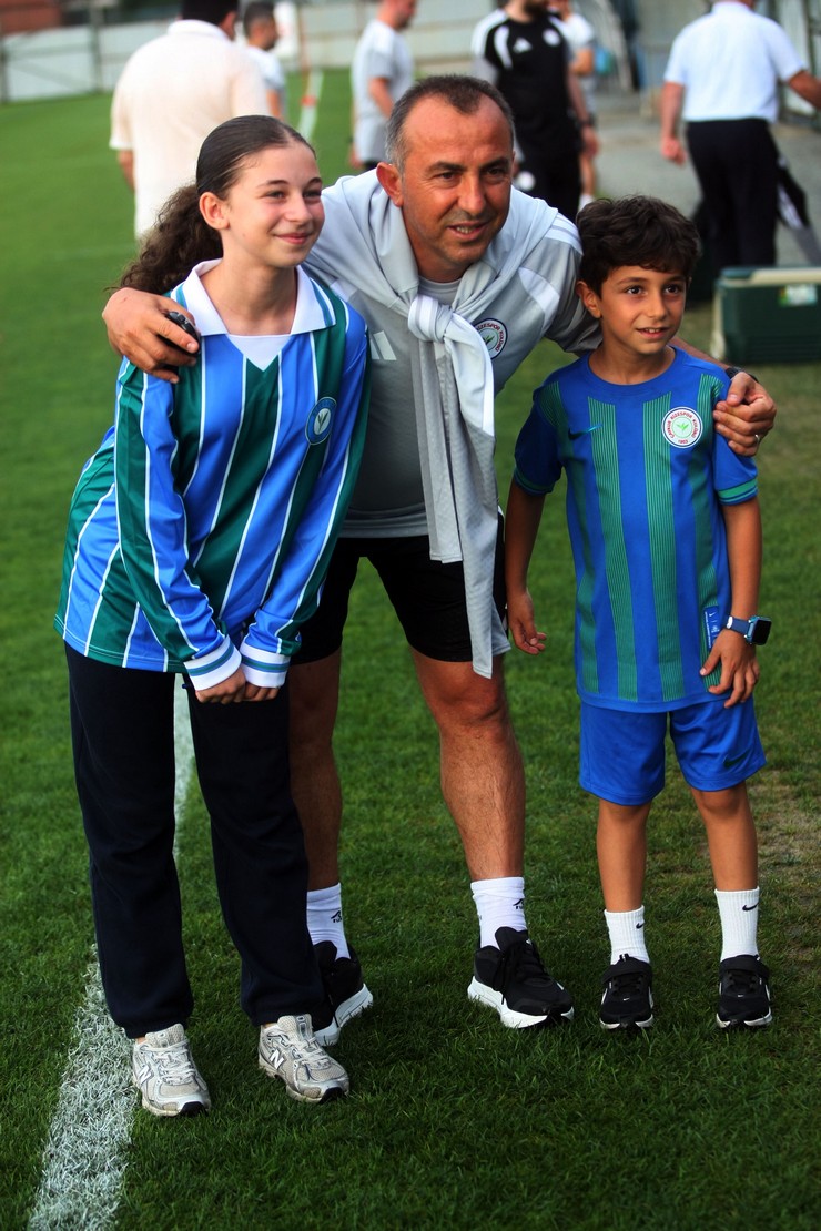 caykur-rizesporda-yeni-sezon-hazirliklari-surerken-kamp-kadrosu-da-belirlendi-2.jpg