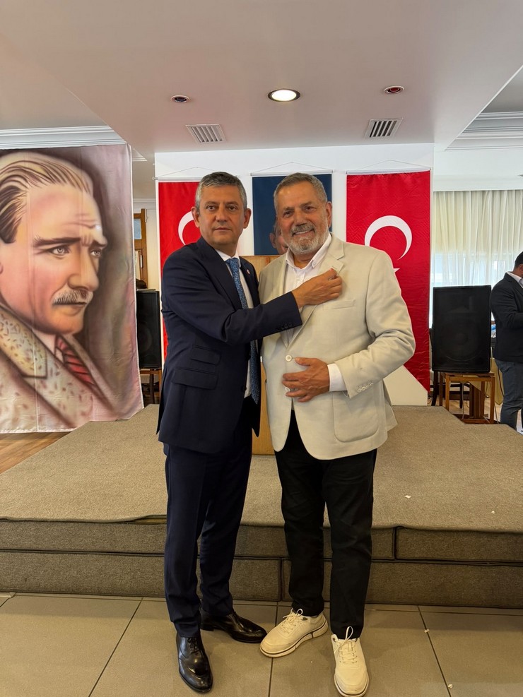 ozgur-ozel-tahsin-ocakli-1.jpg