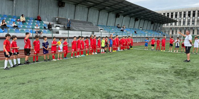caykurspor2.jpg