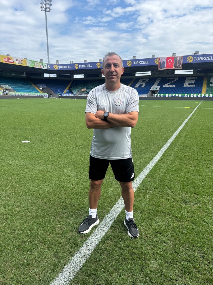 caykur-rizespor-teknik-direktoru-recep-ucar-verimli-bir-transfer-donemi-geciridklerini-ve-istedikleri-takviyeleri-yaptiklarini-soyledi-2.jpg