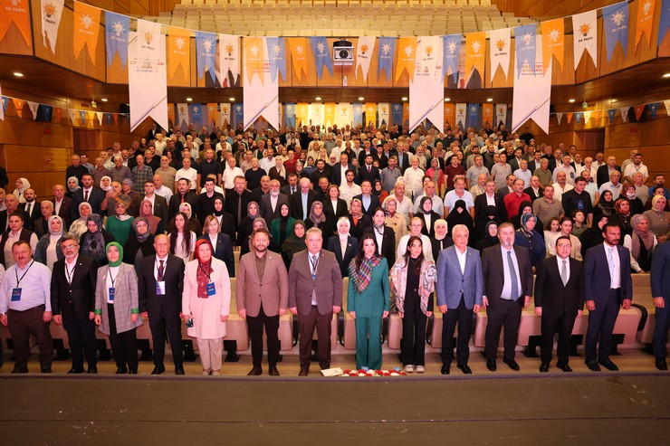 ismail-kahraman-kultur-merkezinde-duzenlenen-turkiye-yuzyili-sehirleri-ceyrek-asir-ortak-akil-bulusmalari-programi-1.jpg