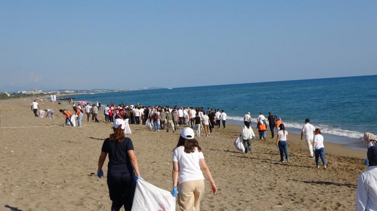 antalyanin-manavgat-ilcesinde-son-gunlerde-sik-sik-kum-hirsizligi-ile-gundeme-gelen-ulualan-mevkii-bogaz-sahili-icin-antalya-valisi-hulusi-sahinden-acilen-kamera-takin-talimati-geldi-6.jpg