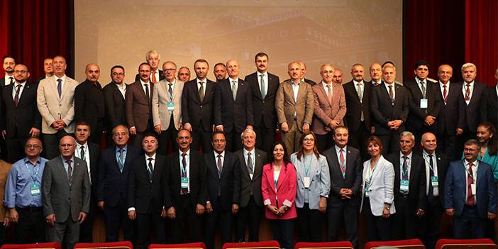 YÖK Başkanı Prof. Dr. Özvar Rize'de Bölgesel Kalkınma Odaklı Üniversiteler Olağan Toplantısına Katıldı