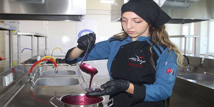 Pepeçuranın Rakibi ‘pelise’ Oldu