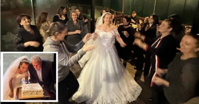 Evliliğin 40.Yıl Dönümünde Düğün Yaptılar