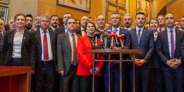 Özgür Özel: Kılıçdaroğlu'nun Birikimlerinden Yararlanmayı Sürdüreceğiz