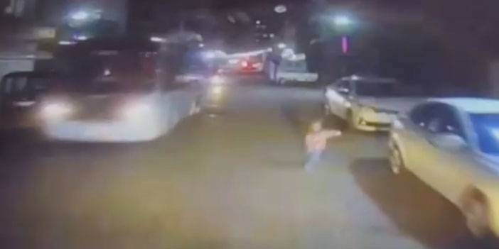 Rize'de aniden yola çıkan çocuk, sürücünün dikkati sayesinde kurtuldu