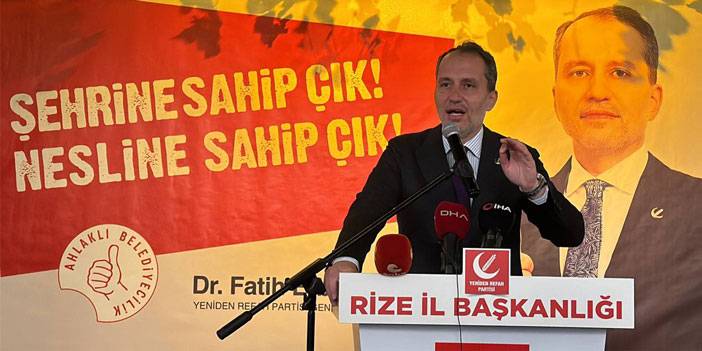 Fatih Erbakan Rize'de: “Millet CHP'ye belediye verdi. 1994’te koşa koşa Refah Partisi'ne belediyeleri teslim etti”