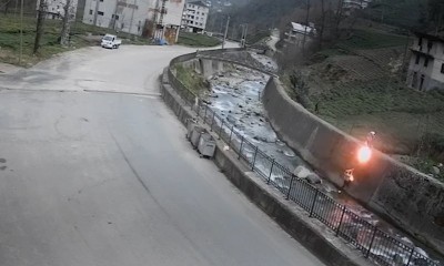 Teleferik kurarken elektrik akımına kapılıp ağır yaralandılar